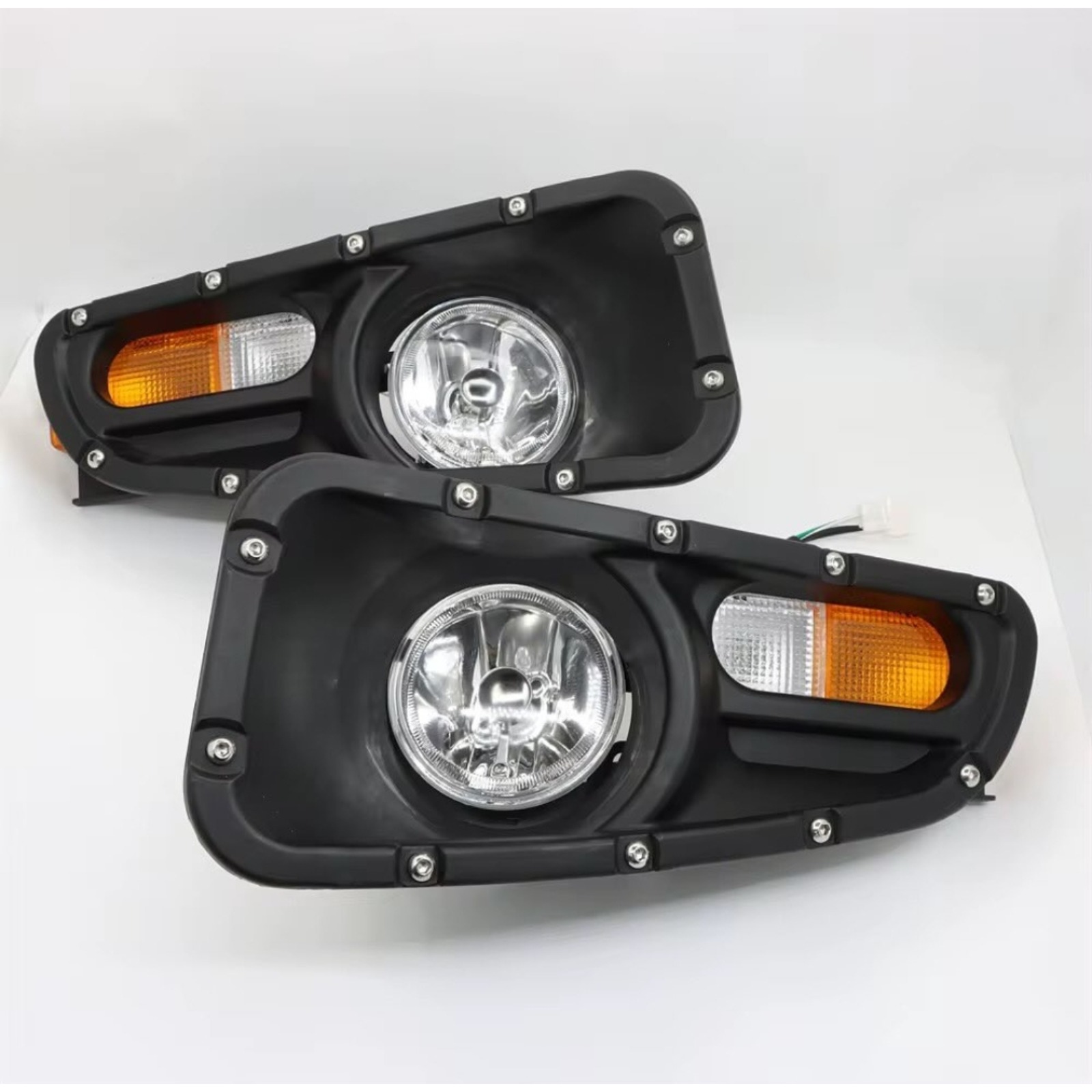 Bullbar Foglights W/ Shrouds