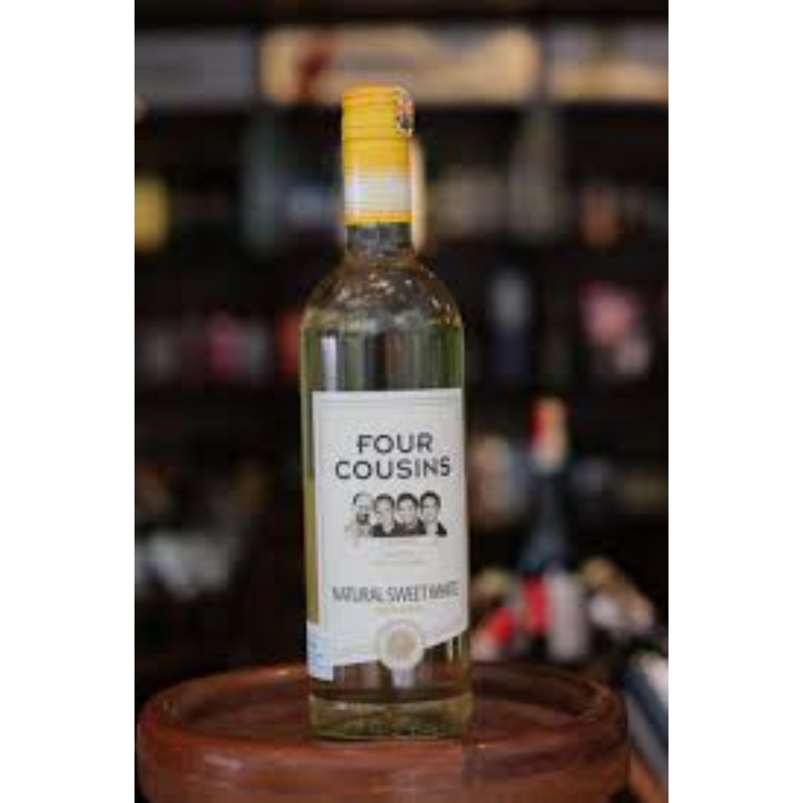 Four Cousins Red Sweet 750ml